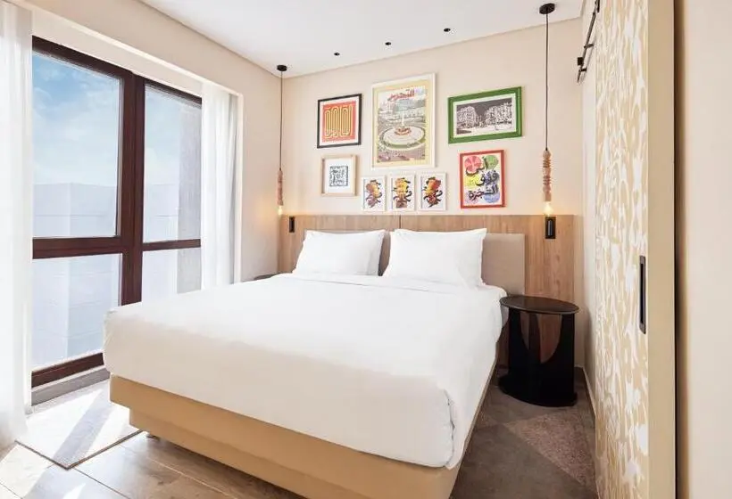 سوییت, Hyatt Centric Cairo West
