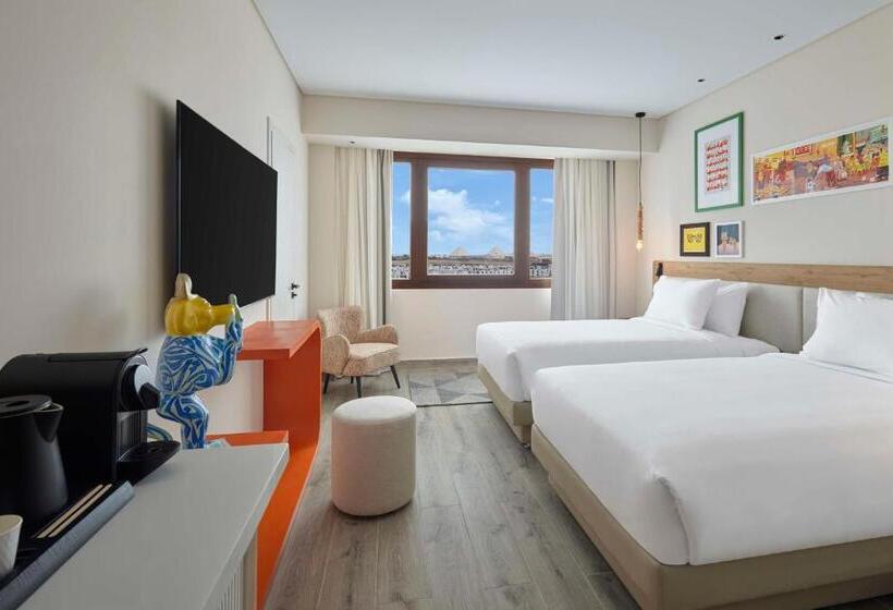 اتاق استاندارد با چشم‌انداز, Hyatt Centric Cairo West