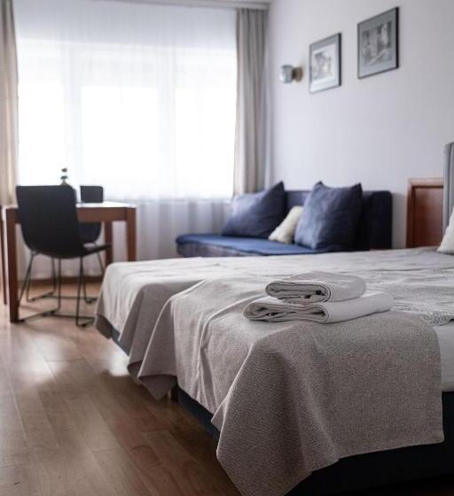 スタンダードスタジオ, łazienki Chodzieskie