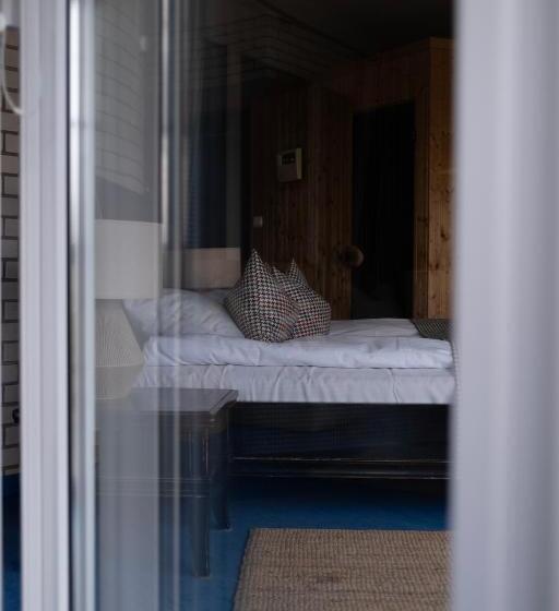 דירת חדר, łazienki Chodzieskie