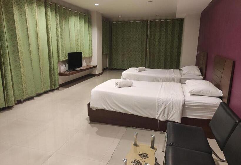 家庭套房, Baan Manthana Hotel, Hua Hin