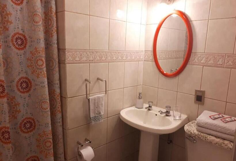 Номер Стандарт, Hostal Mackay Temuco