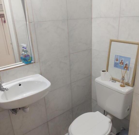 اتاق خانوادگی, El Bicho Negro Hostel