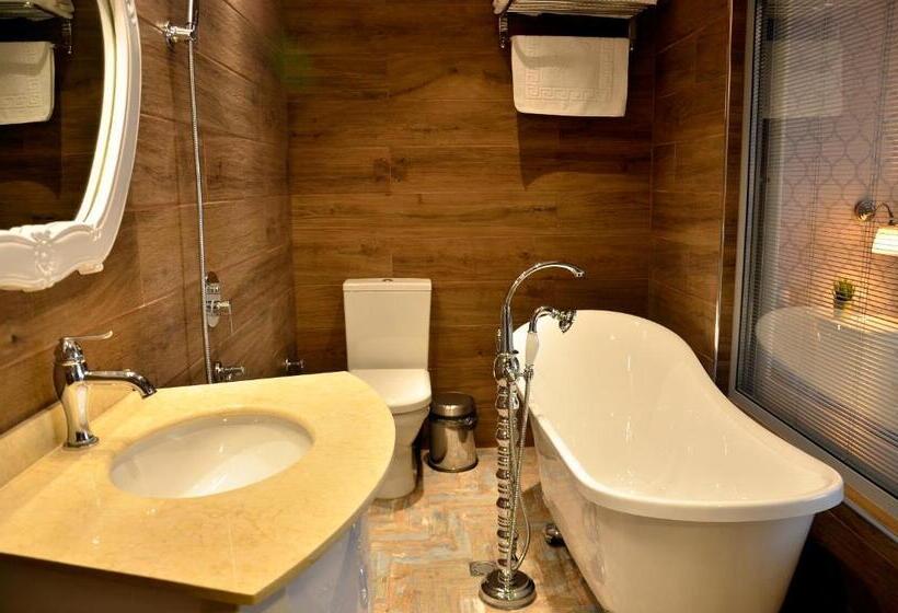 Стандартный Номер Кровать Кинг, Konak