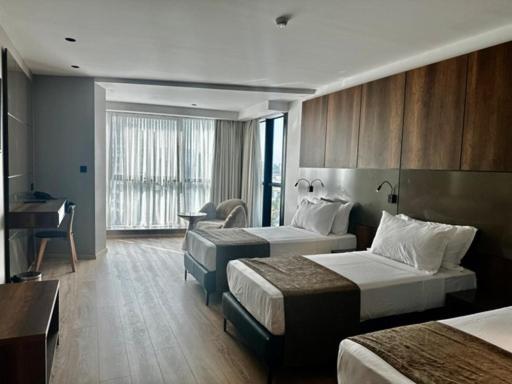 اتاق استاندارد سه نفره, Onyx by Luna