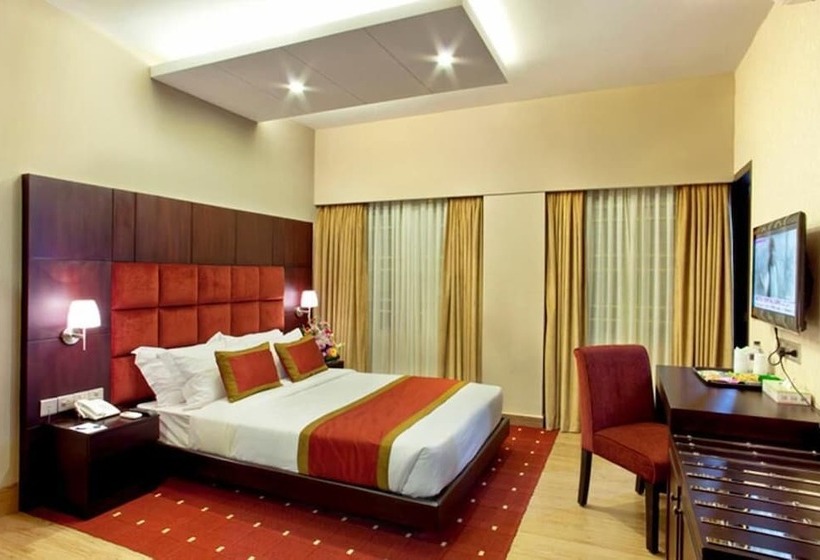 اتاق لوکس, West Park Inn