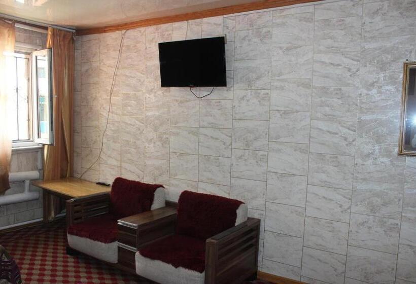 اتاق استاندارد, City Hostel & Tours