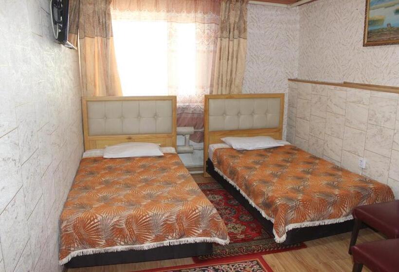 اتاق اکونومی, City Hostel & Tours
