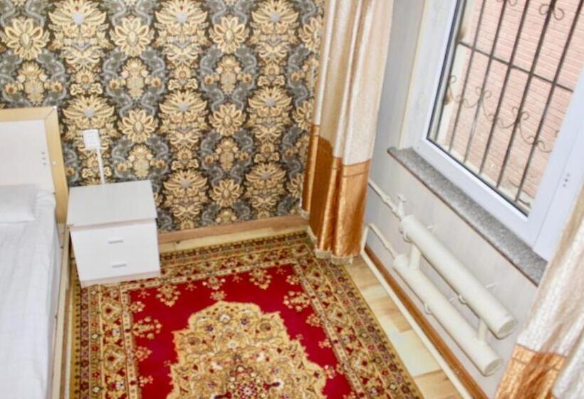 اتاق لوکس, City Hostel & Tours