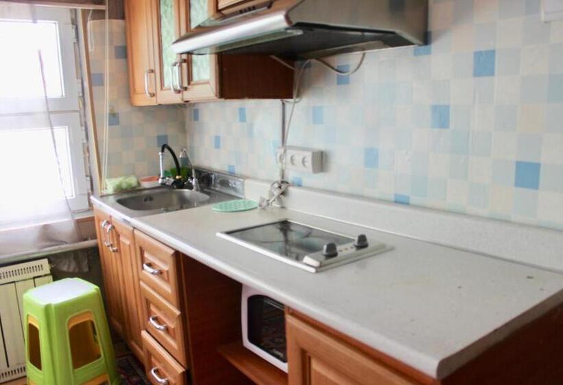 اتاق خانوادگی, City Hostel & Tours