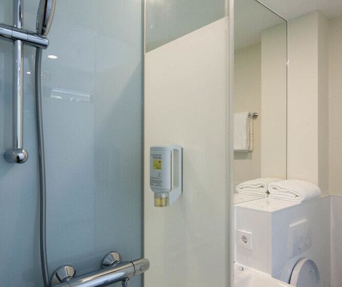 اتاق عادی, Easyhotel Maastricht City Centre