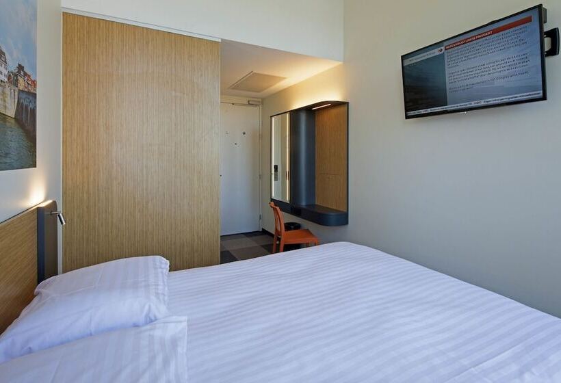 اتاق عادی, Easyhotel Maastricht City Centre