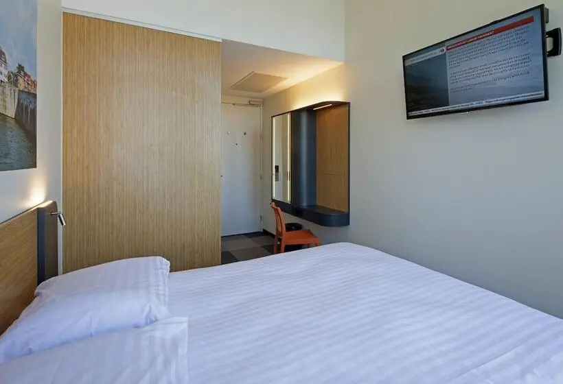 اتاق عادی, Easyhotel Maastricht City Centre