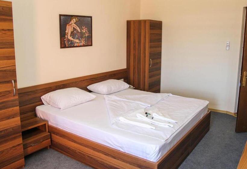 Deluxe Room with Balcony, Mavi Dalga Beach