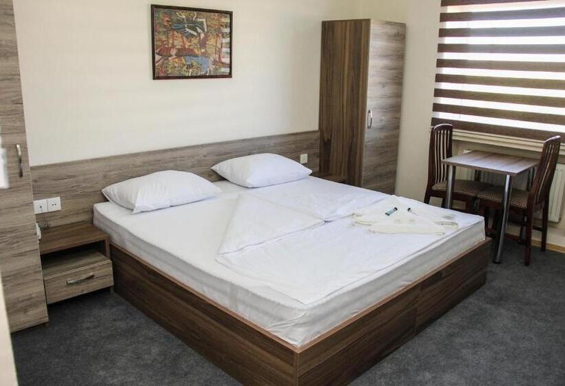 Standard Quadruple Room, Mavi Dalga Beach