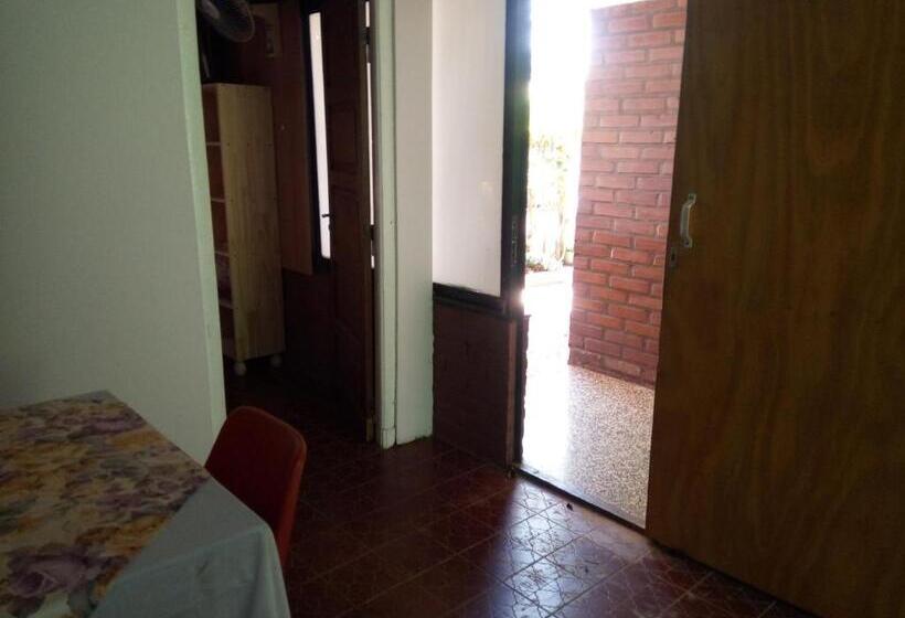 شقة غرفة نوم واحدة بالطابق الأرضى, Lavalle Hostel