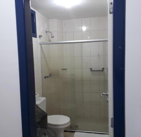 Номер Стандарт Трехместный, Diamantina   By Up Hotel   Em Guarapari