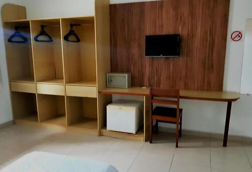スタンダード4人部屋, Diamantina Em Guarapari