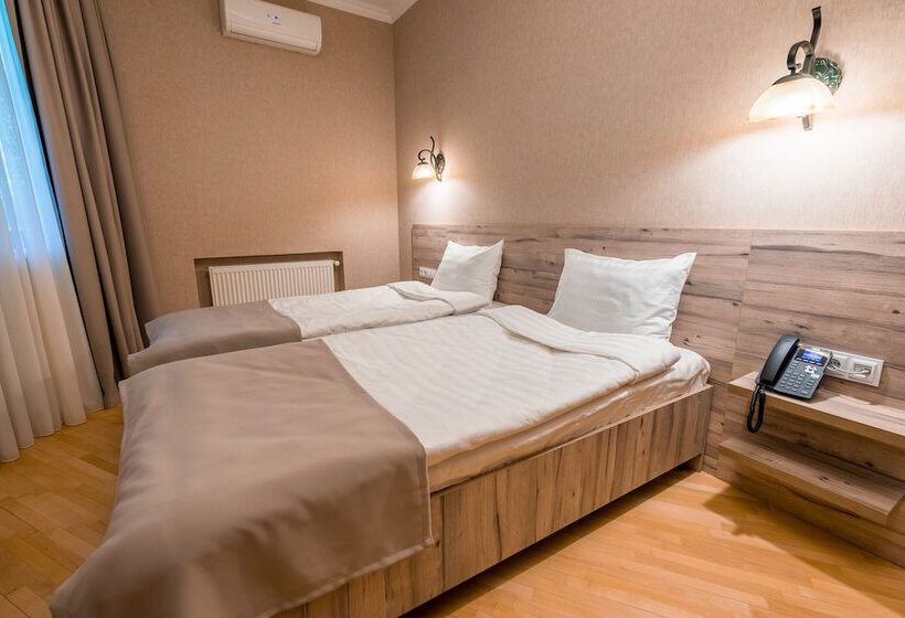 اتاق استاندارد, Imperial House