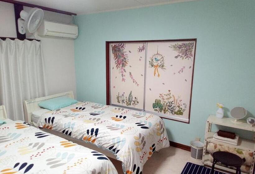 Семейный Номер, Mike S B&b Tokoname