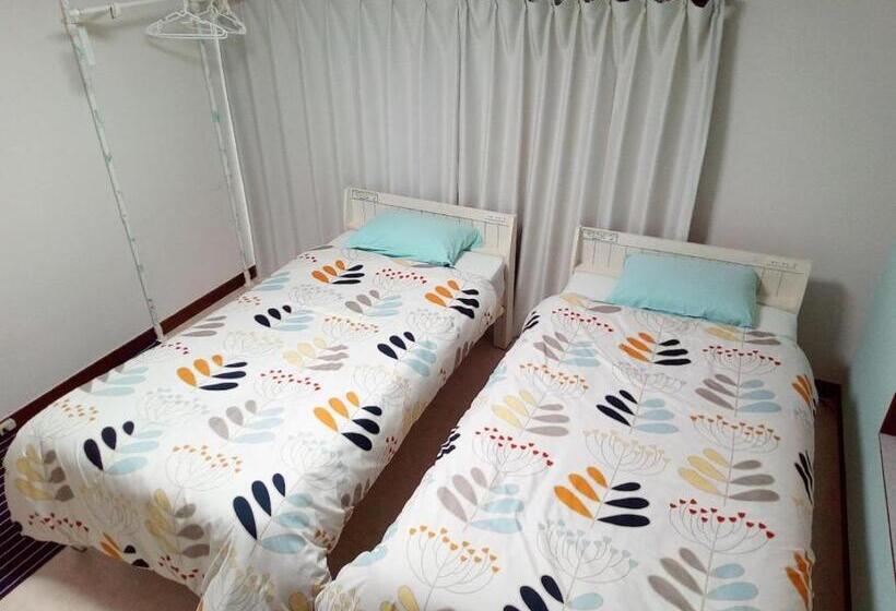 Семейный Номер, Mike S B&b Tokoname