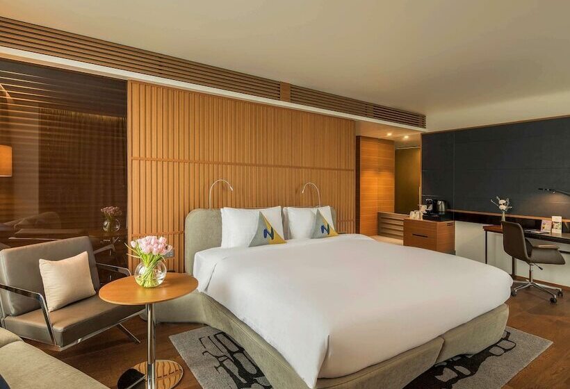 高级套房, Novotel Ambassador Seoul Dongdaemun Hotels & Residences