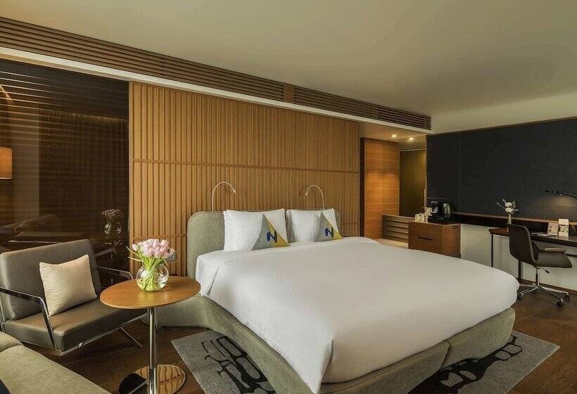 Люкс Премиум, Novotel Ambassador Seoul Dongdaemun Hotels & Residences