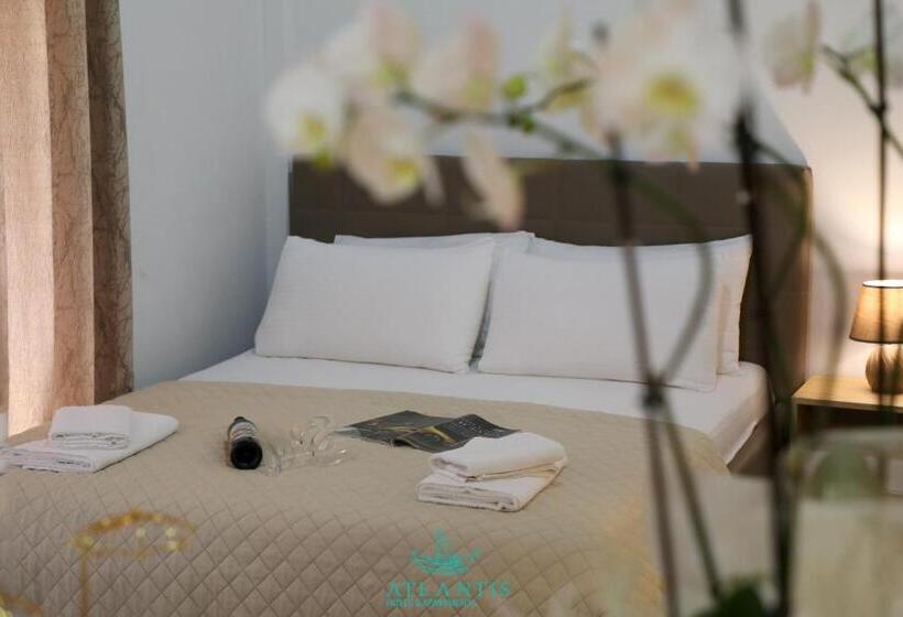 جناح ديلوكس, Atlantis Hotel & Apartments