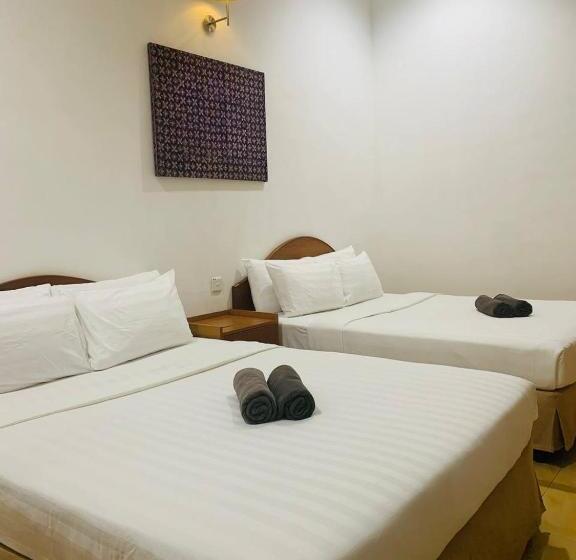 スイート（家族用）, Anggerik Impian Hotel  Best For Travellers At Kuala Berang