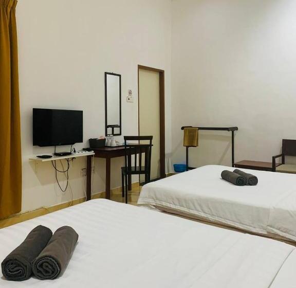 Family Suite, Anggerik Impian Hotel  Best For Travellers At Kuala Berang