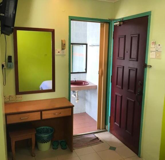 Стандартный Номер Кровать Кинг, Dan Restoran Seri Kangsar