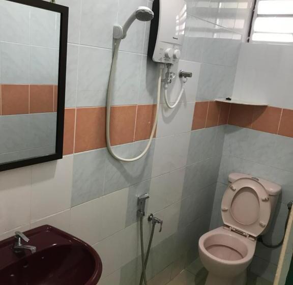 Номер Стандарт, Dan Restoran Seri Kangsar