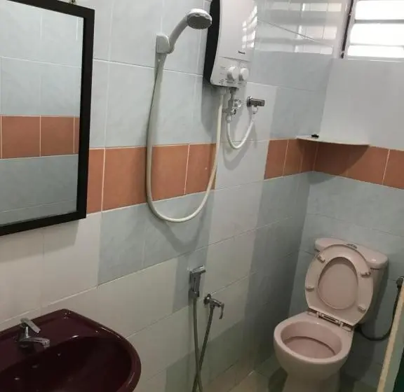 Standard-huone, Dan Restoran Seri Kangsar