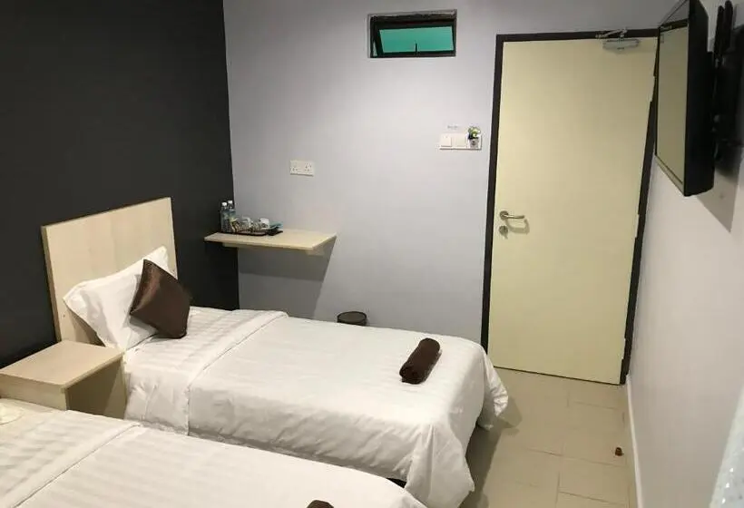 Superior-huone, Dan Restoran Seri Kangsar