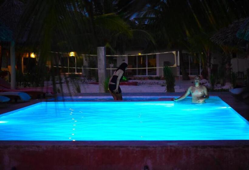 标准间带游泳池, Kikoi Boutique