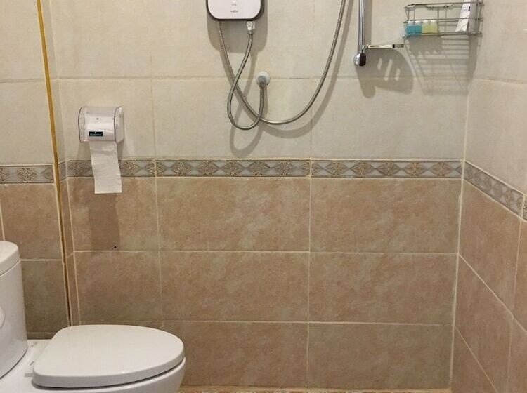 חדר דלוקס, Leego