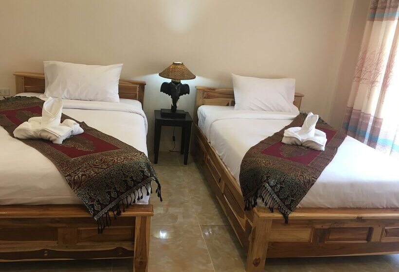 חדר דלוקס, Leego