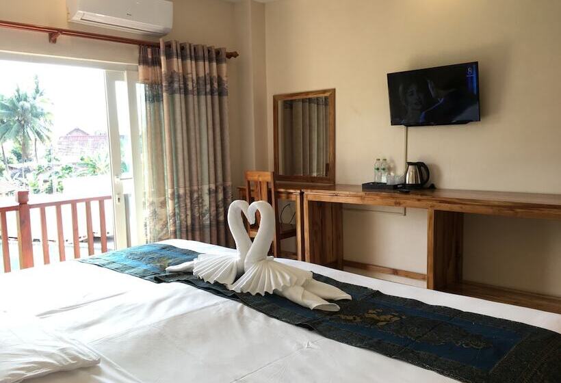 חדר דלוקס, Leego