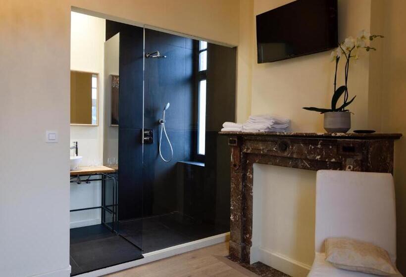 带大床的高级房间, Maison Stout