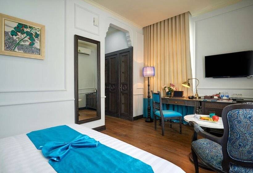 اتاق لوکس, Manoir Des Arts