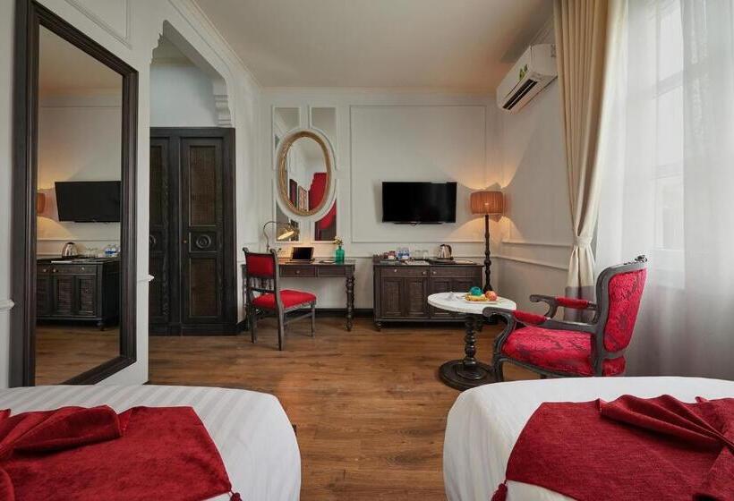 اتاق لوکس, Manoir Des Arts