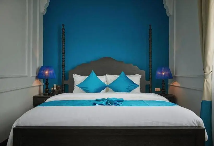 سوئیت با تخت بزرگ, Manoir Des Arts