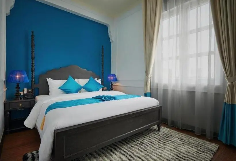 سوئیت با تخت بزرگ, Manoir Des Arts