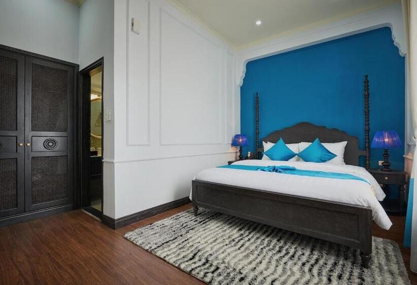 سوئیت با تخت بزرگ, Manoir Des Arts