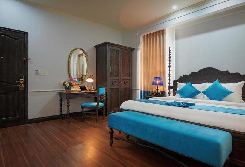 اتاق پرمیوم, Manoir Des Arts