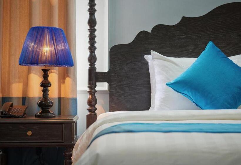 اتاق پرمیوم, Manoir Des Arts