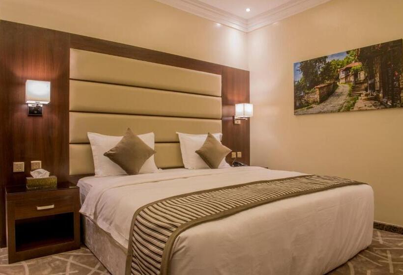 سوئیت رویال, Normina