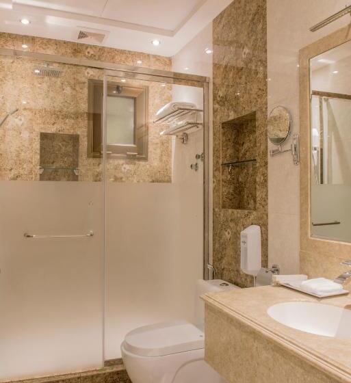 سوییت اجرایی, Normina