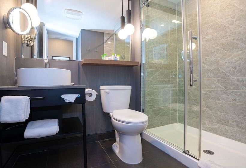 스탠다드 룸, Sandman Hotel Hamilton