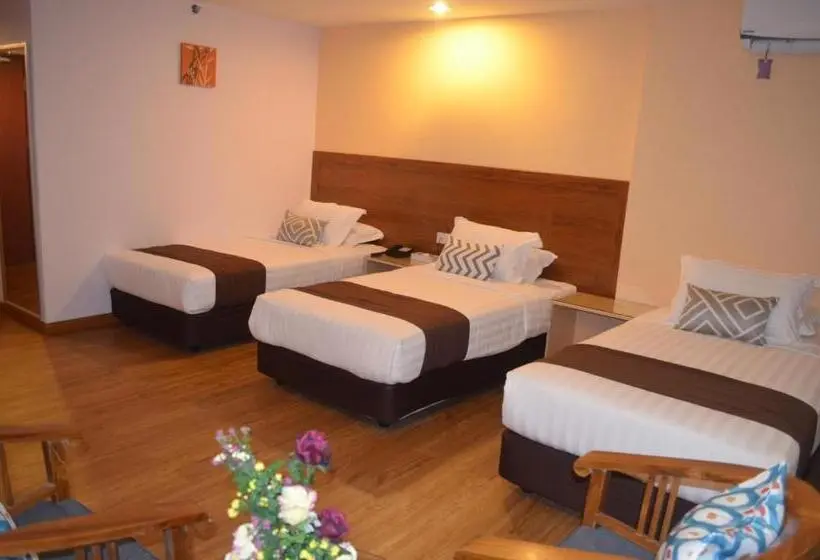Superior Kolmen Hengen Huone, Td Mutiara Hotel Semporna